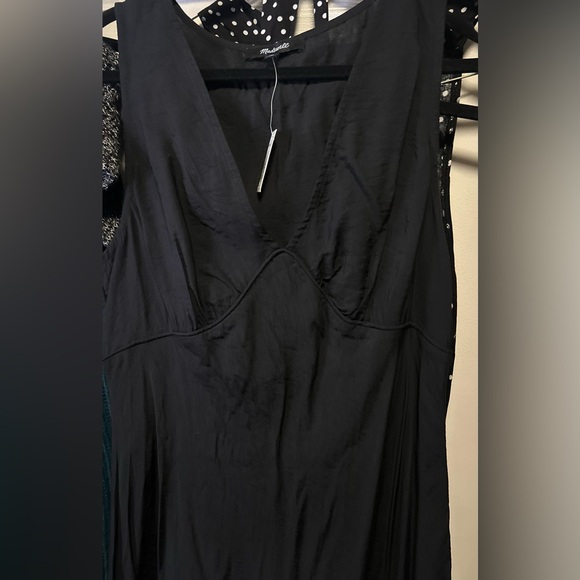 Madewell Black V-Neck Slip Midi Dress for Cocktail - Picture 2 of 5